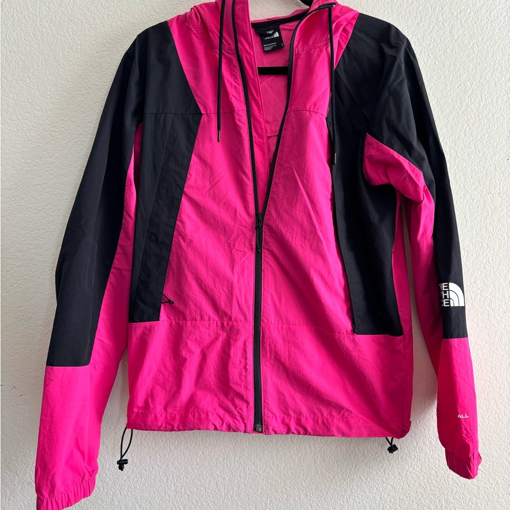 The North Face Pink & Black Hooded Nylon Jacket Size Small